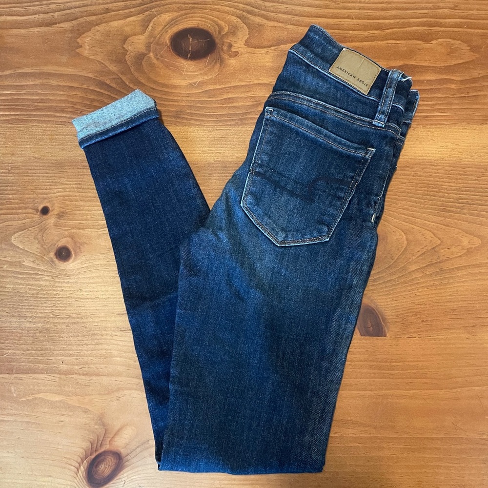 American Eagle High Rise Jeans